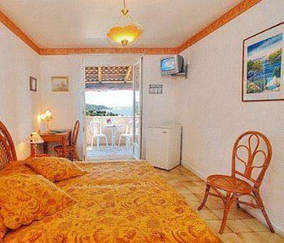 фото отеля Azur Hotel Le Lavandou
