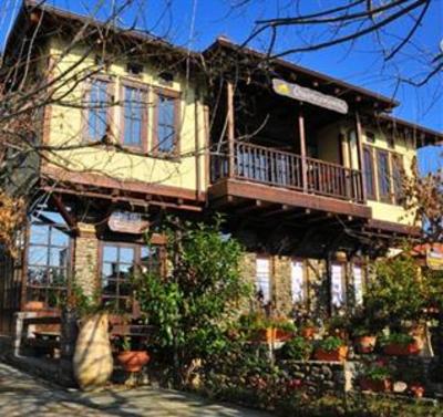 фото отеля Oikoperiigitis Hotel