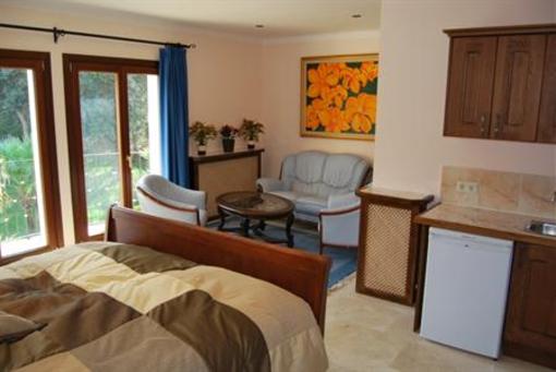 фото отеля Villa Costix