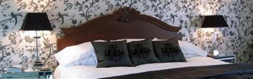фото отеля The Feathers Hotel