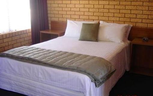 фото отеля Lake Mulwala Hotel Motel