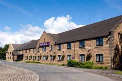 фото отеля Premier Inn Burnley