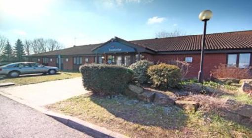 фото отеля Travelodge Cambridge West Hotel Swavesey