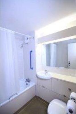 фото отеля Travelodge Cambridge West Hotel Swavesey