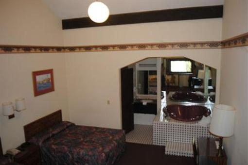 фото отеля Captains Lodge Motel