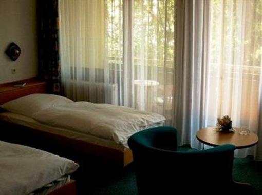 фото отеля Hotel Maingau