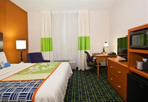 фото отеля Fairfield Inn & Suites Northwest Expressway Warr Acres Oklahoma City