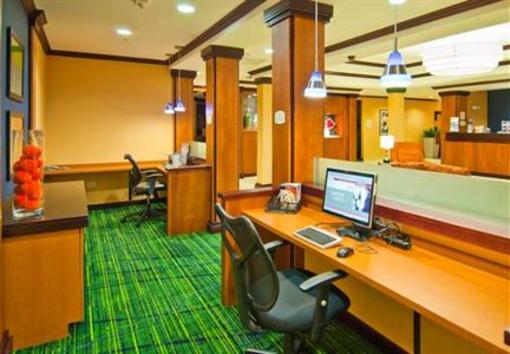 фото отеля Fairfield Inn & Suites Northwest Expressway Warr Acres Oklahoma City