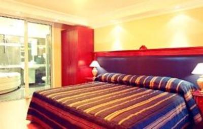 фото отеля Chateau Raphael Boutique Hotel