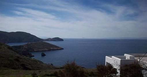 фото отеля Syros Apartments Kini