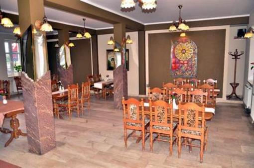 фото отеля Hotel Bialy Dworek Rumia