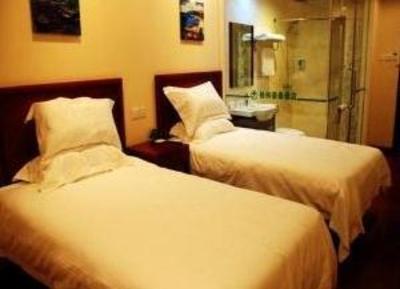 фото отеля GreenTree Inn Tianjin Guwenhua Street