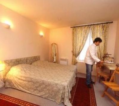 фото отеля Logis Auberge de l'Omois