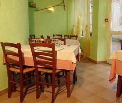 фото отеля Logis Auberge de l'Omois