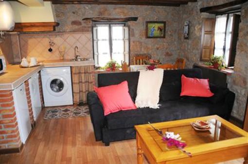 фото отеля Apartamentos Rurales El Tio Pablo Tresviso