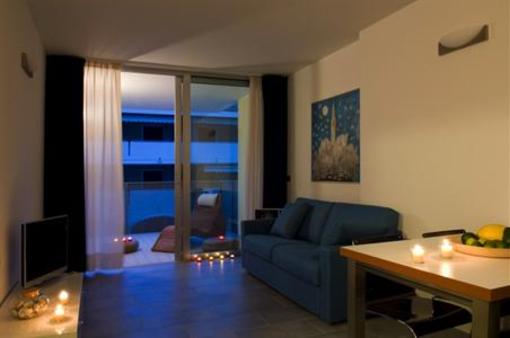 фото отеля Residence Hotel Hungaria