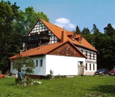 фото отеля Waldhotel Zu den drei grauen Ziegenböcken Serba
