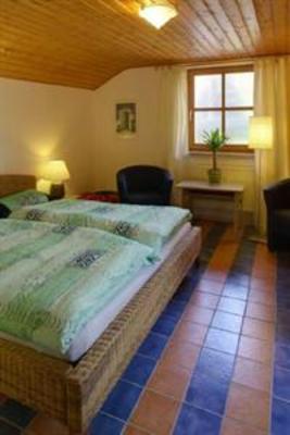 фото отеля 4 Pfoten Resort Bad Birnbach