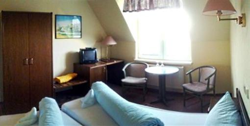 фото отеля Hotel Kiebitz An Der Ostsee