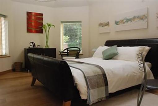 фото отеля South Lodge Bed & Breakfast Wavendon