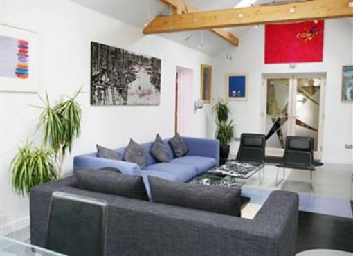 фото отеля South Lodge Bed & Breakfast Wavendon