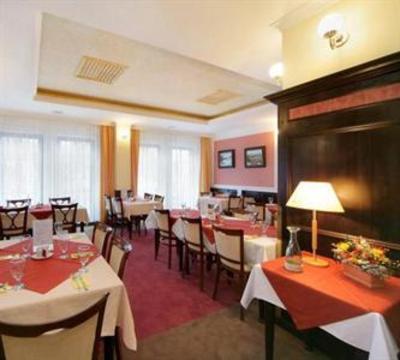 фото отеля Gendorf Hotel