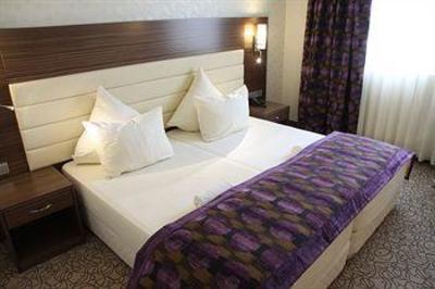 фото отеля Hotel Global Morfelden-Walldorf