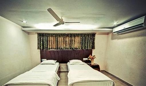 фото отеля Lodge Diamond Springs