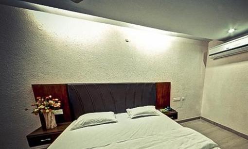 фото отеля Lodge Diamond Springs