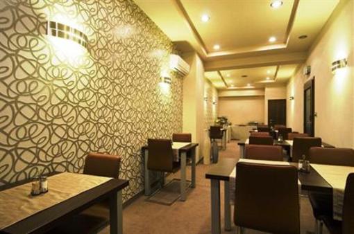 фото отеля Hotel Deluxe Nitra