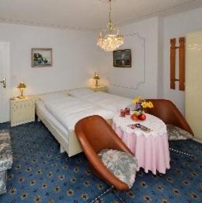 фото отеля Hotel Garni Regina Gossweinstein