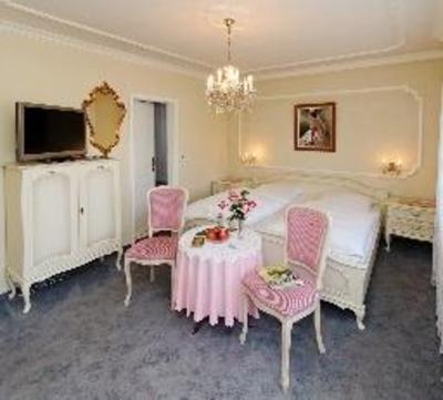 фото отеля Hotel Garni Regina Gossweinstein