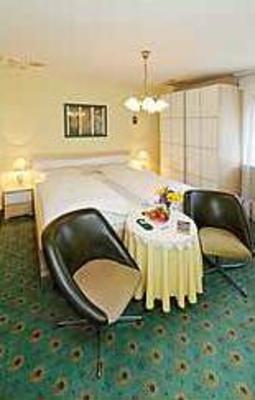 фото отеля Hotel Garni Regina Gossweinstein