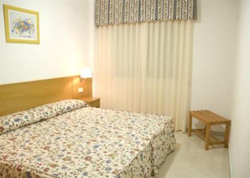 фото отеля Apartamentos Dena