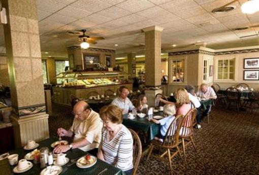 фото отеля BEST WESTERN Inn of the Ozarks