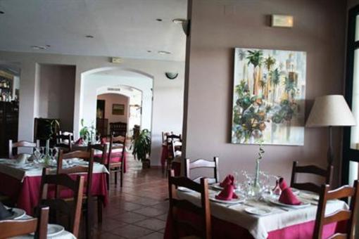 фото отеля Arco de la Villa Hotel Zahara de la Sierra
