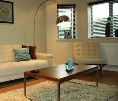 фото отеля Park Farm Apartments Convent Court Windsor
