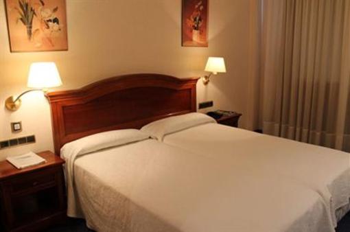 фото отеля Villa de Almazan Hotel