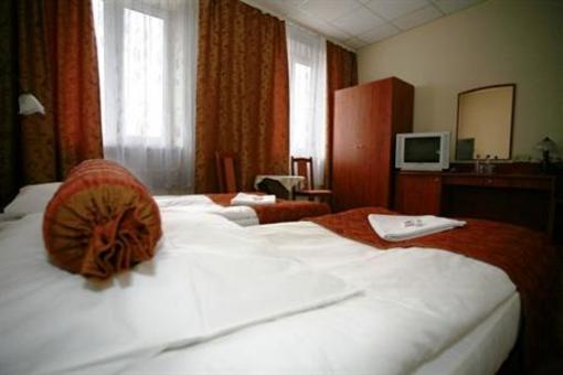 фото отеля Hotel Restaurant Arkadia