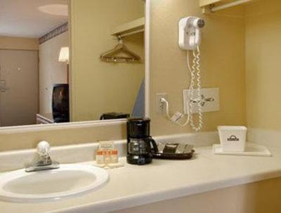фото отеля Days Inn Brunswick