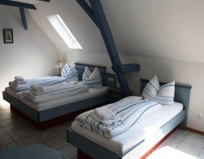 фото отеля Hotel Pension Am Hafen Norden (Germany)