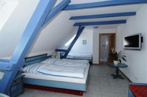фото отеля Hotel Pension Am Hafen Norden (Germany)