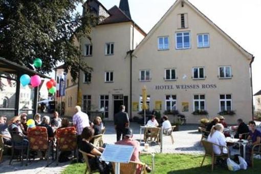 фото отеля Weisses Ross Garni Hotel
