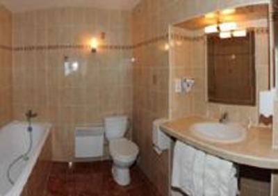 фото отеля Hotel Le Terminus Evian-les-Bains