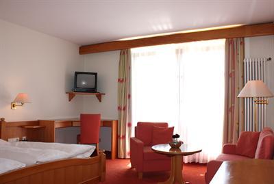 фото отеля Hotel Restaurant Lamm Bad Herrenalb