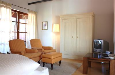 фото отеля Hotel Restaurant Lamm Bad Herrenalb