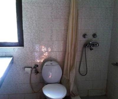 фото отеля Corbett Roop Resort