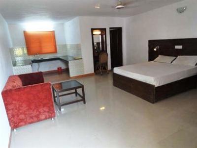 фото отеля Corbett Roop Resort