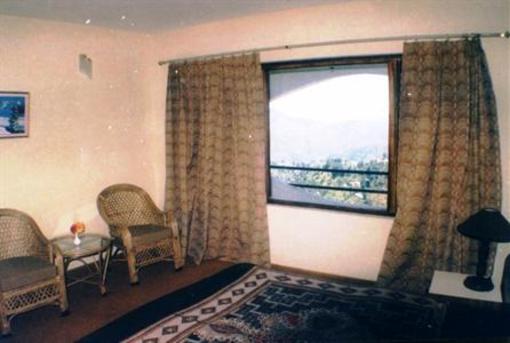 фото отеля Corbett Roop Resort