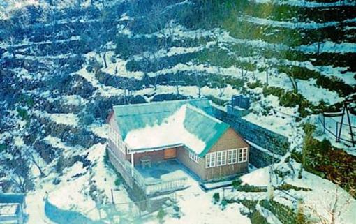 фото отеля Corbett Roop Resort